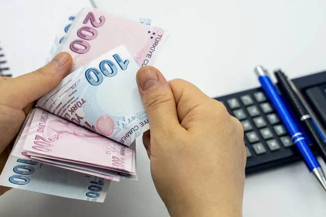Akaryakıt Fiyatlarına Yeni Zam Beklentisi