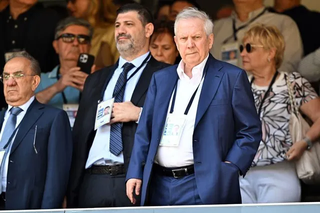 Aziz Yıldırım'ın Fenerbahçe Başkanlığı Kararı