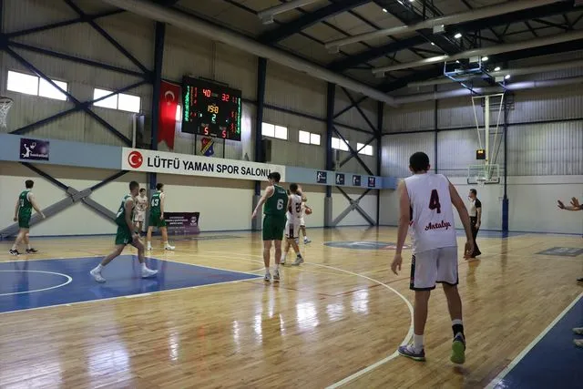 Basketbolda Türkiye 18 Yaş Altı Erkek Anadolu Bölge Şampiyonası, Sakarya