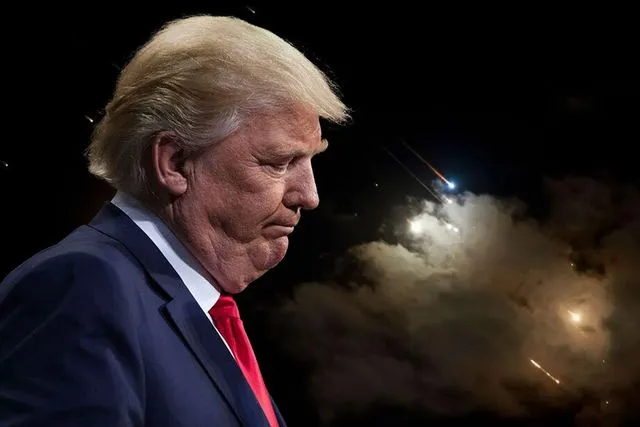 Beyaz Saray'da Anket Şoku: Trump'ın Onay Oranı Tarihi Seviyelere Geriledi