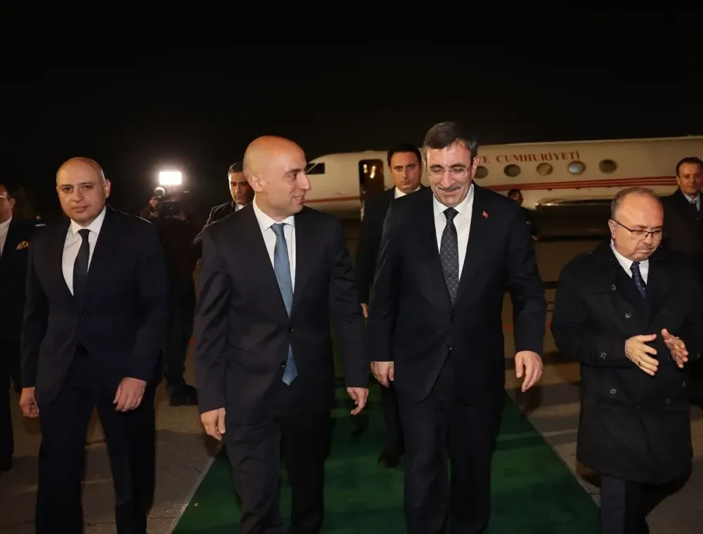 Cevdet Yılmaz Bakü