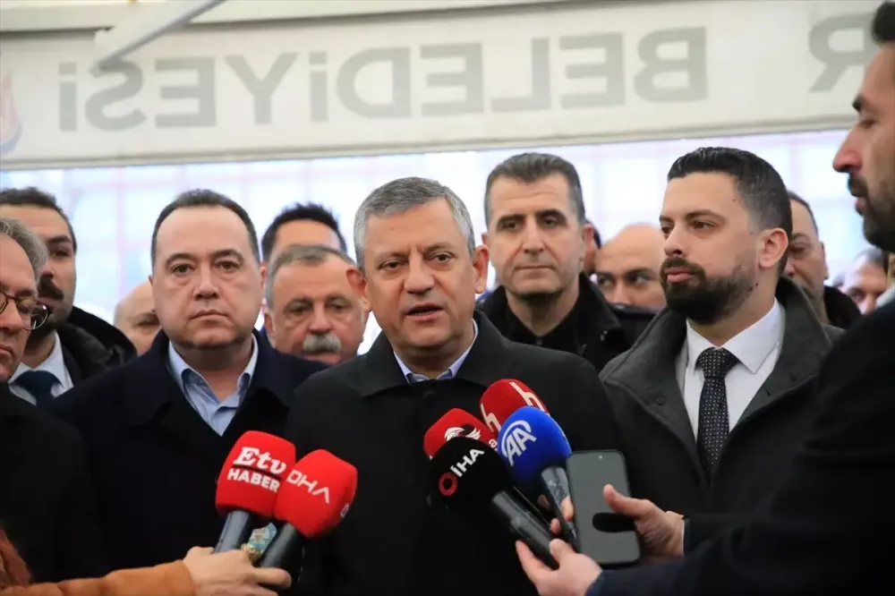 CHP Lideri Özgür Özel'den Bölgesel İstikrar ve Adalet Vurgusu: 'İran'daki Belirsizlik Türkiye İçin Tehdittir'