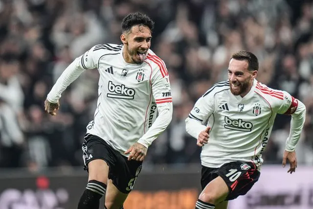 Emirhan Topçu