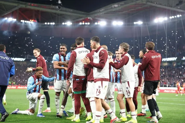 Galatasaray: 2-1