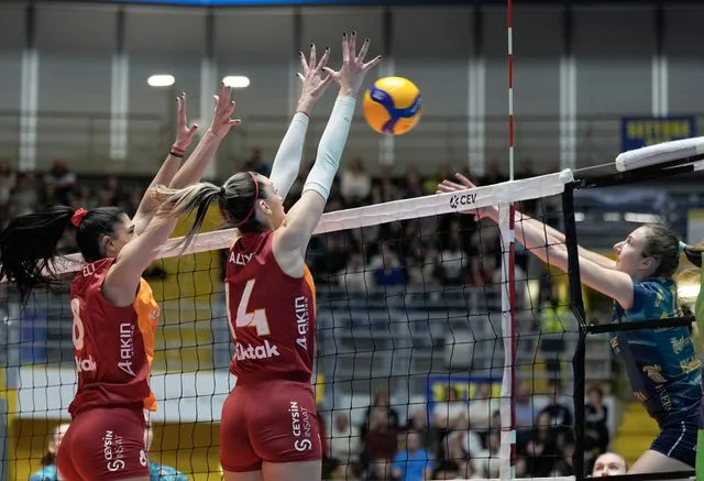 Galatasaray Daikin, CEV Kupası'nı Kucaklamak için İlk Adımı Attı