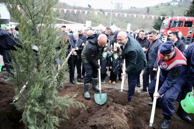 Giresun'da Dünya Ormancılık Günü'nde Fidan Dikimi Etkinliği