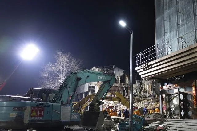 Heilongjiang Eyaletinde Yapı Çökmesi: Enkaz Altında Kalan 7 Kişi Hayatını Kaybetti