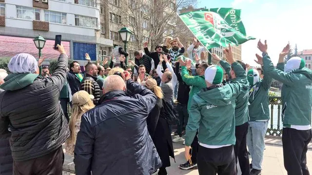 Maç için gelen Bursaspor taraftarı, Eskişehir