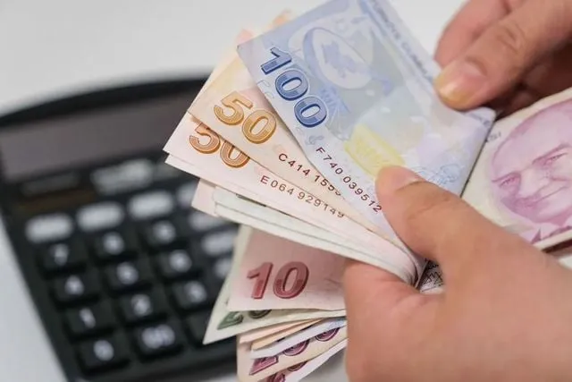 Memur ve Emekli Temmuz Zammında Son Durum: İşte Masadaki Rakamlar ve Maaş Hesaplama Senaryoları