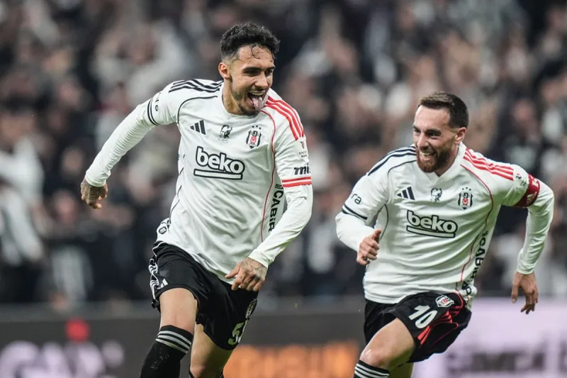 Emirhan Topçu