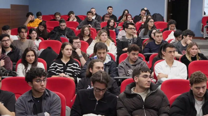 'Gençler parayı yönetmeyi geç öğreniyor'