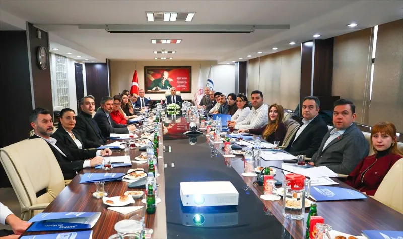 İzmir'de SGK Alacaklarının Yeniden Yapılandırılması Konusunda Bilgiler Paylaşıldı