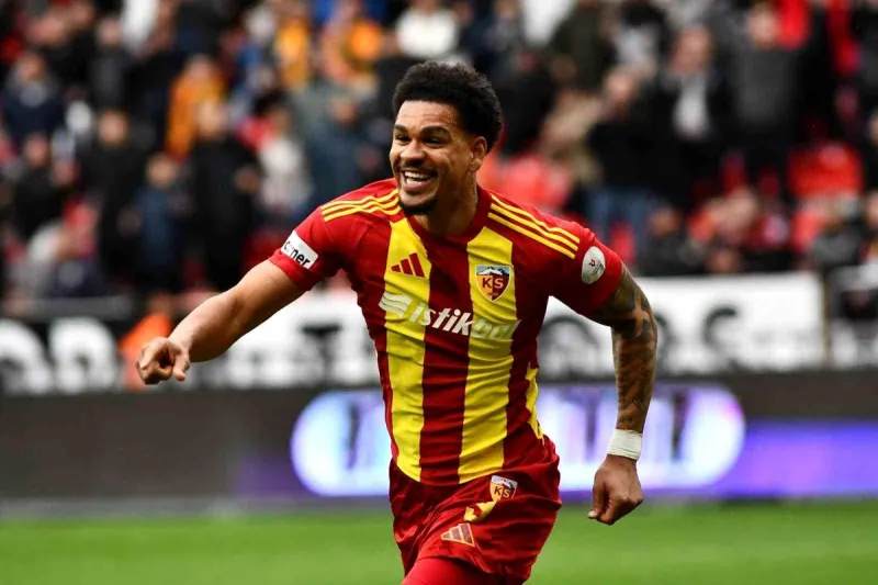 Kayserispor'un Yıldızı German Onugkha 8. Golünü Attı