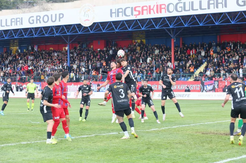 Mardin 1969 Spor, Kahramanmaraş İstiklal Spor