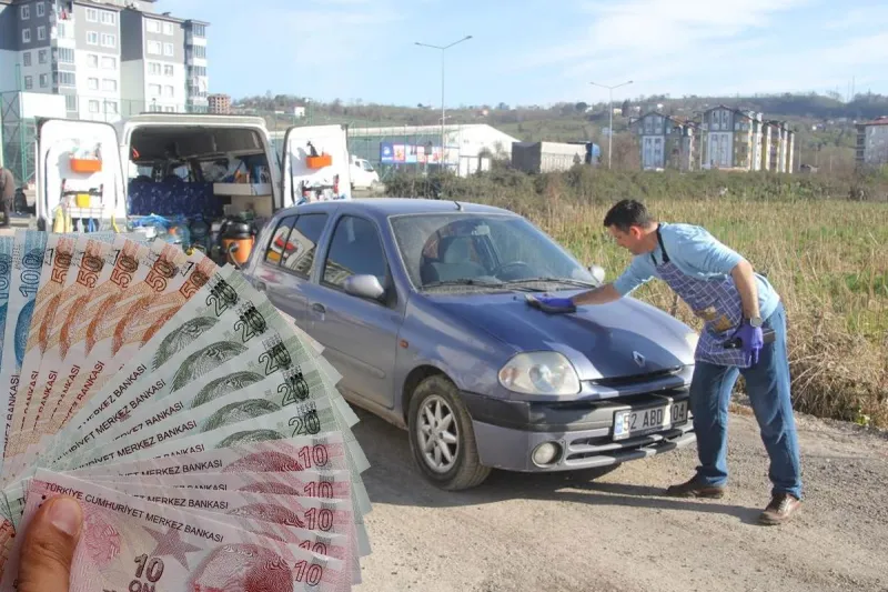 Oto yıkama işine giren Sivaslı Sezgin, bulduğu yöntemle kazancını katlıyor
