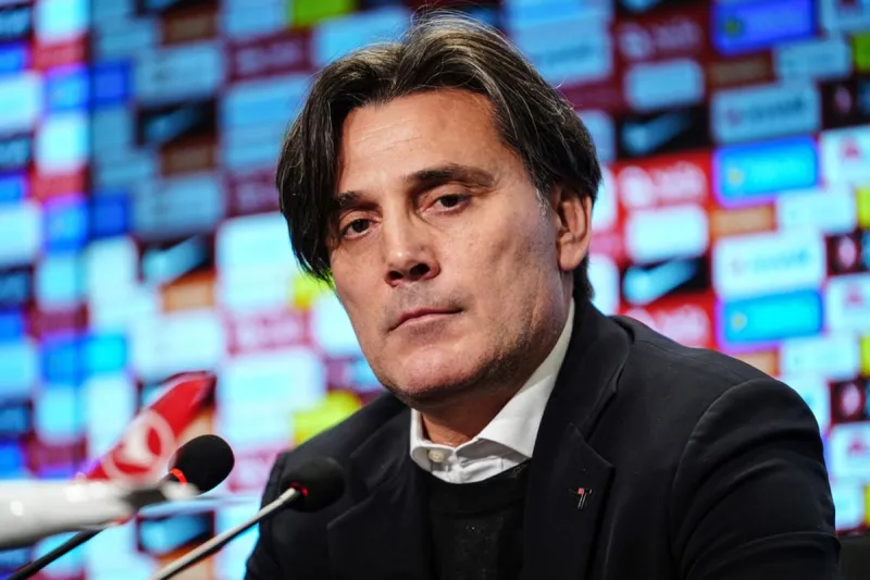 Rumenlerden provokasyon! Montella