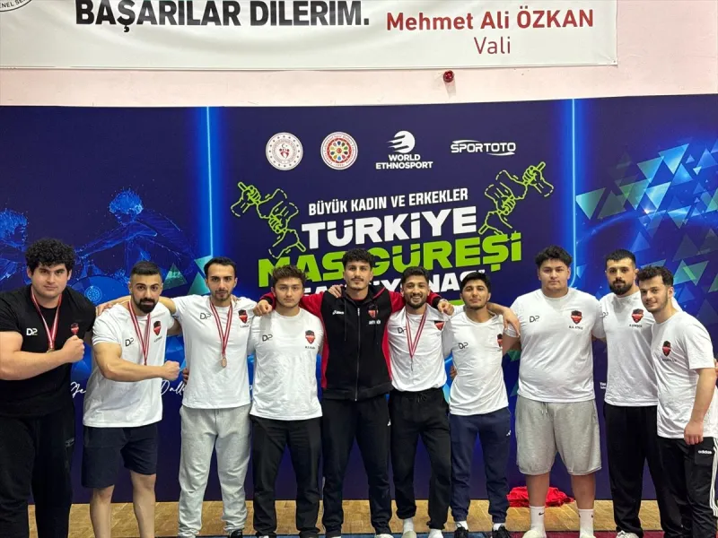 Sivaslı Güreşçiler Mas Güreşi Türkiye Şampiyonası'na Damga Vurdu: İki Altın Madalya