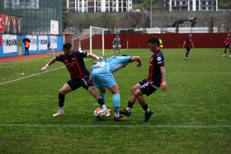 TFF 3. Lig: Pazarspor: 3 Zonguldakspor FK: 3
