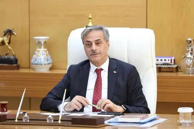 Sakarya Büyükşehir Belediye Başkanı Alemdar