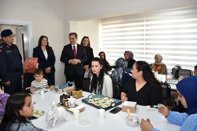 Salihli'de Aile Destek Merkezi açıldı
