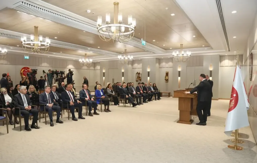 TBMM Milli Savunma Komisyonu Başkanı Hulusi Akar, KKTC Cumhuriyet Meclisi Başkanı Ziya Öztürkler ile Görüştü