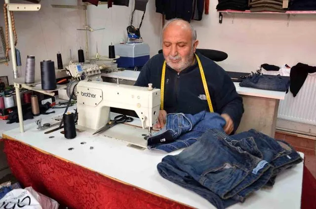 Tercan'da terzilerin bayram mesaisi