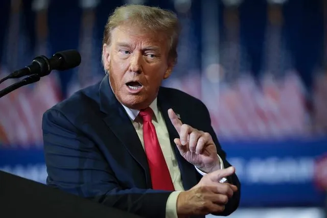 Trump: ABD donanması Hürmüz Boğazı