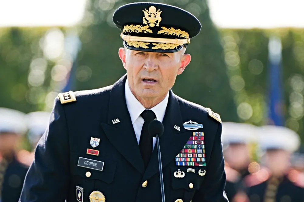 Trump'ın görevden aldığı Orgeneral Randy George: Ordu, karakterli liderleri hak ediyor - Son Dakika