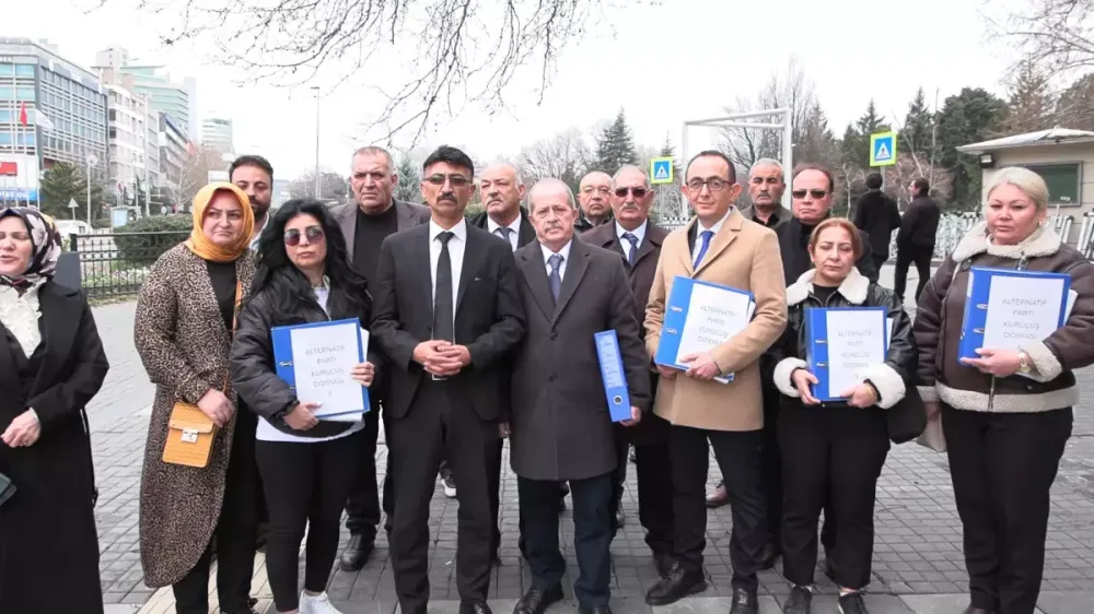 Yeni Siyasi Girişim: Alternatif Parti'nin Kuruluş Belgesi Teslim Alındı