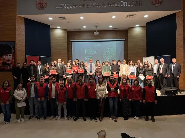 Zonguldak'ta Gençlik ve Sanatın Renkli Günü